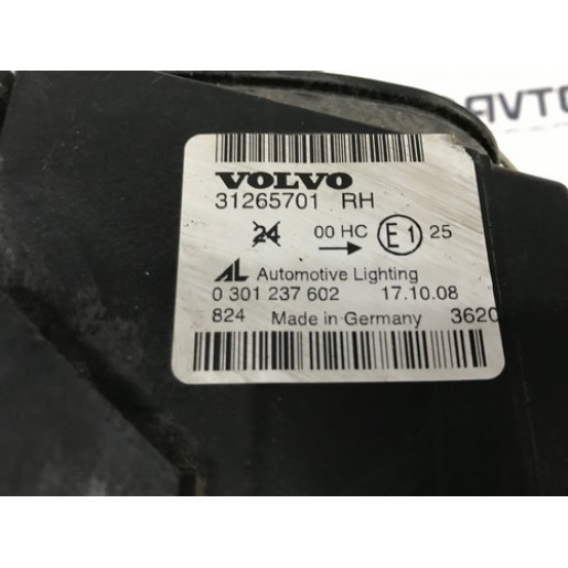 Фара передня права (рестайлінг II, III) Volvo 2008-2012 31265701
